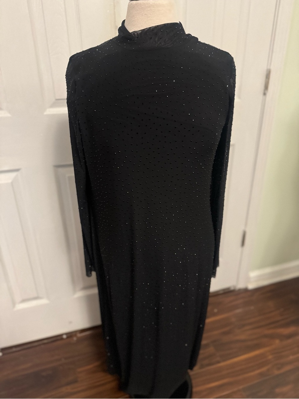 Black Long Sleeve Sparkle Midi Dress - Brand Unknown